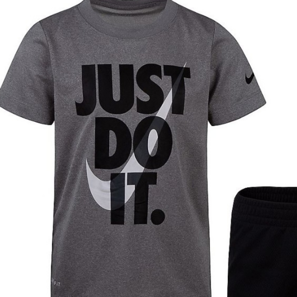 🆕️ Nike 2pc Short Set - Picture 2 of 2
